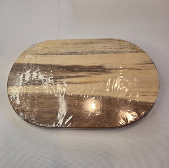 Twine Living‎ Co. Gourmet Ceramic Cheeseboard and Utencils Gift Set New - Picture 4 of 5